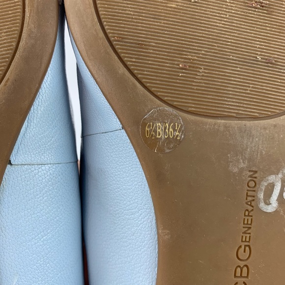 BCBG Generation Blue Leather Studded Flats Sz 6.5 - Picture 8 of 8